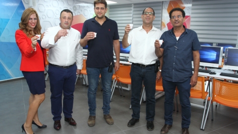 חדר המחשבים טקס חנוכה.JPG